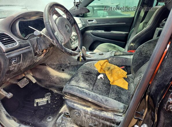 1C4RJFLT7HC635675 2017 JEEP GRAND Черный Вид салона спереди