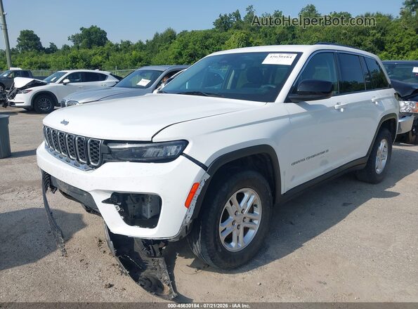 1C4RJGAG4PC563957 2023 JEEP GRAND CHEROKEE White Przód lewy