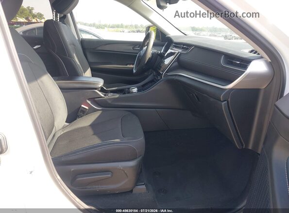 1C4RJGAG4PC563957 2023 JEEP GRAND CHEROKEE White Widok wnętrza z przodu