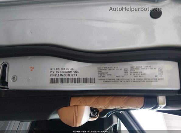 1C4RJGEG2N8575826 2022 JEEP GRAND CHEROKEE Серебряный Вид подкапотного пространства