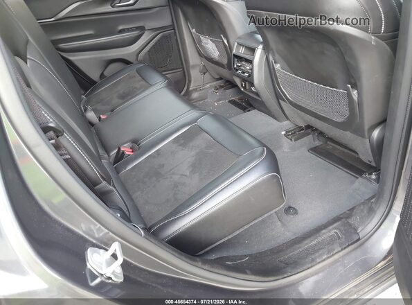 1C4RJHAG1PC548225 2023 JEEP GRAND CHEROKEE Gray Widok naklejki z numerem VIN