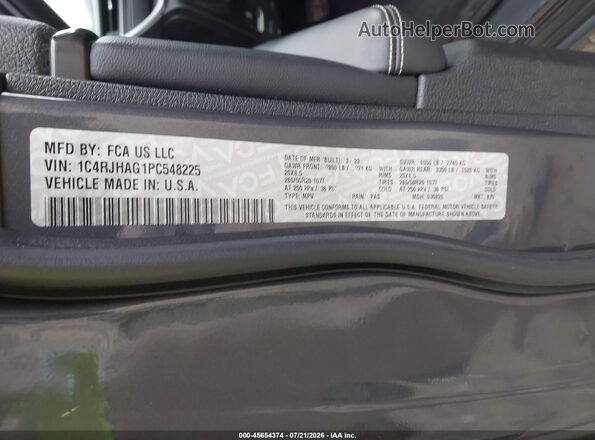 1C4RJHAG1PC548225 2023 JEEP GRAND CHEROKEE Gray Widok komory silnika