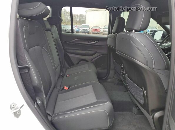 1C4RJHAG2SC312045 2025 JEEP GRAND White Вид задньої частини салону