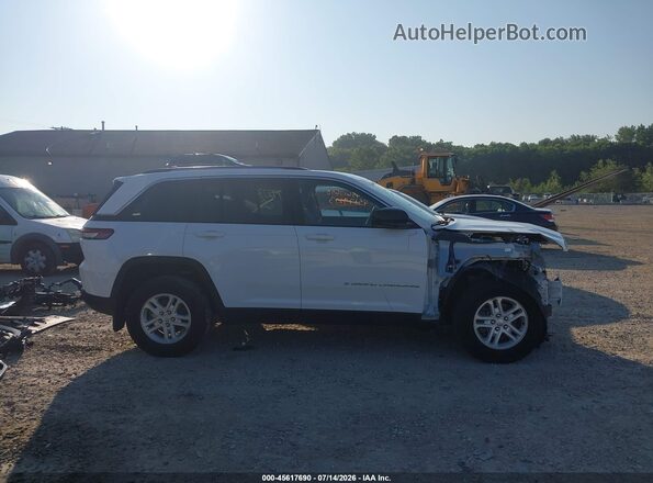 1C4RJHAG4PC596298 2023 JEEP GRAND CHEROKEE White Панорамний вид салону 360°