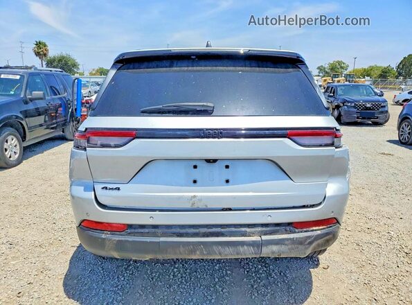 1C4RJHAG8P8766360 2023 JEEP GRAND Silver უკანა ხედი