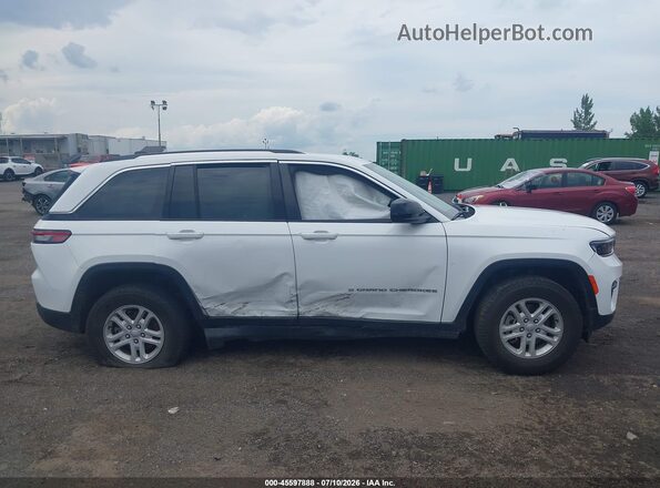 1C4RJHAG8PC528800 2023 JEEP GRAND CHEROKEE White Вид задньої частини салону