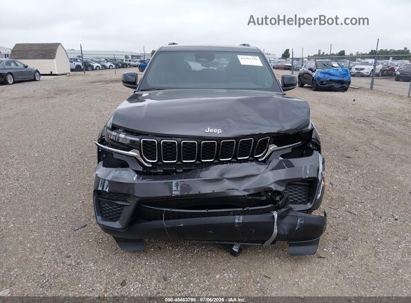 1C4RJHAG8TC274614 2026 JEEP GRAND CHEROKEE Gray Vista interior trasera