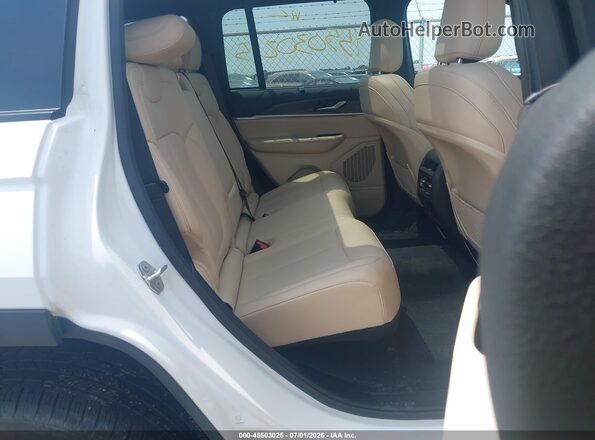 1C4RJHBG0PC581229 2023 JEEP GRAND CHEROKEE White VIN კოდის სტიკერის ხედი