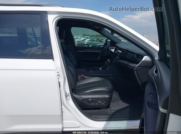 1C4RJHBG1SC320488 2025 JEEP GRAND CHEROKEE White Front interior view