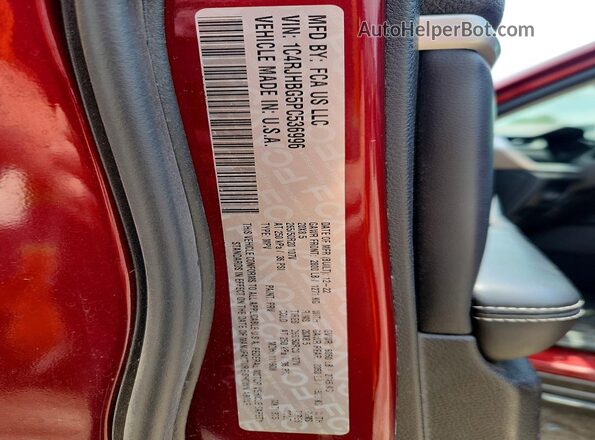 1C4RJHBG5PC536996 2023 JEEP GRAND Maroon ძრავის განყოფილების ხედი
