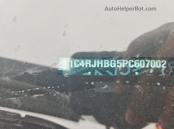 1C4RJHBG5PC607002 2023 JEEP GRAND Black VIN sticker view