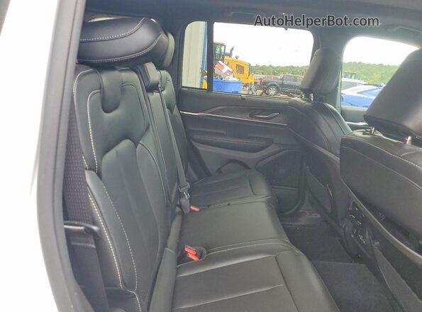 1C4RJHBG6RC168928 2024 JEEP GRAND White Вид задньої частини салону