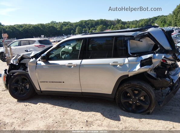 1C4RJHBGXSC307481 2025 JEEP GRAND CHEROKEE Серебряный 