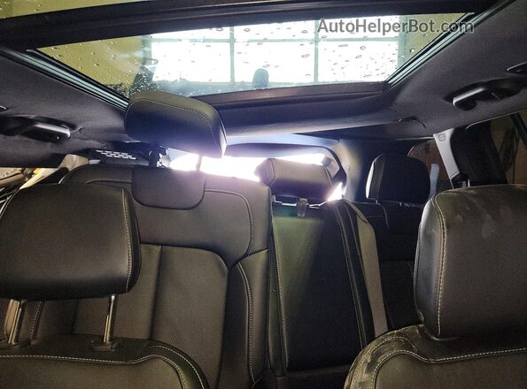 1C4RJHBR0TC283016 2026 JEEP GRAND Black Widok tylnych siedzeń
