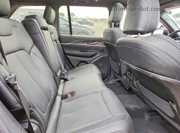 1C4RJHBR4TC249404 2026 JEEP GRAND Black უკანა სალონის ხედი