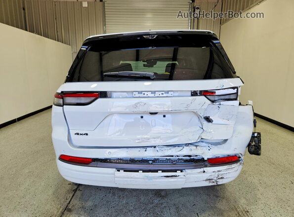 1C4RJHBR4TC282872 2026 JEEP GRAND White Հետևի տեսք