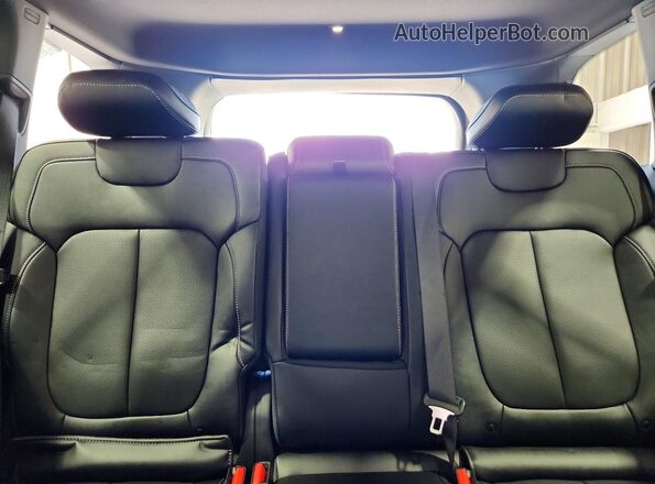 1C4RJHBR4TC282872 2026 JEEP GRAND White Հետևի նստատեղերի տեսք
