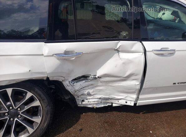 1C4RJHDG0N8561883 2022 JEEP GRAND White Սալոնի հետևի տեսք