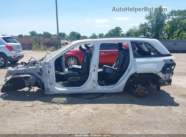 1C4RJHDG2N8629424 2022 JEEP GRAND CHEROKEE Белый Вид задней части салона