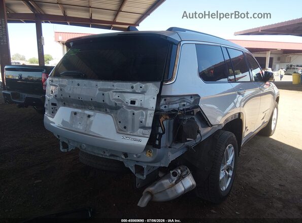 1C4RJJAG1P8901895 2023 JEEP GRAND CHEROKEE L Серебряный Задняя правая четверть