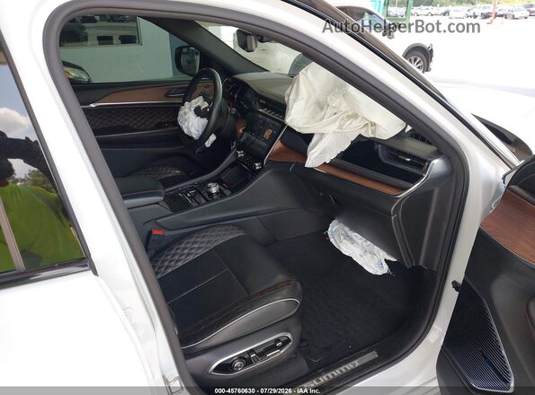 1C4RJJEG5P8776863 2023 JEEP GRAND CHEROKEE L White Вид салону спереду