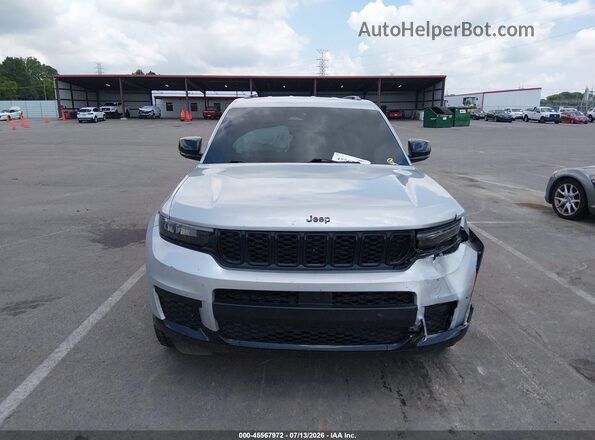 1C4RJKAG2P8875619 2023 JEEP GRAND CHEROKEE L Silver Rear interior view
