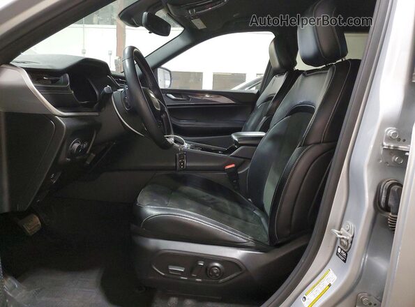 1C4RJKAG3M8181971 2021 JEEP GRAND Silver Vista interior delantera