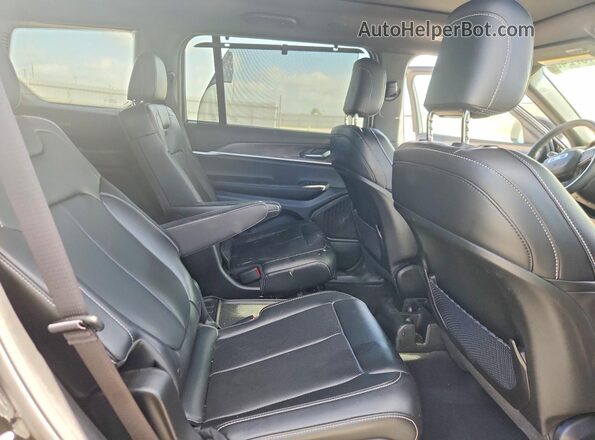 1C4RJKBG1S8729123 2025 JEEP GRAND Black Rear interior view