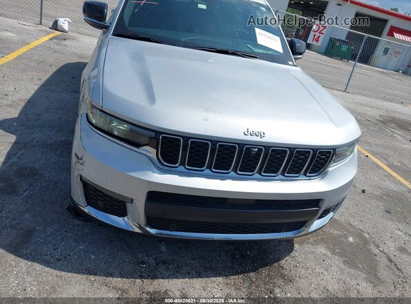 1C4RJKBG2R8519432 2024 JEEP GRAND CHEROKEE L Silver Widok zestawu wskaźników
