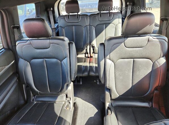 1C4RJKBG2R8544976 2024 JEEP GRAND White Rear seats view