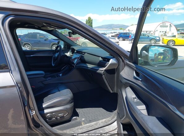 1C4RJKBG3R8548387 2024 JEEP GRAND CHEROKEE L Gray Вид салону спереду