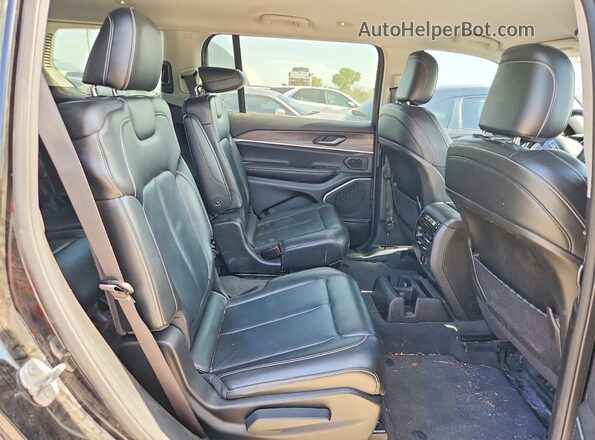 1C4RJKBG4M8133944 2021 JEEP GRAND Черный Вид задней части салона
