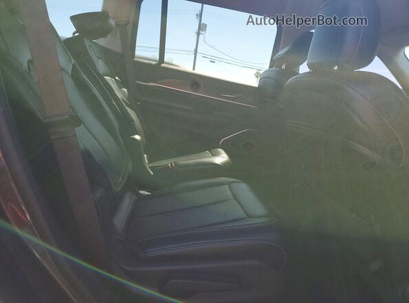 1C4RJKBG5M8151837 2021 JEEP GRAND Charcoal Widok wnętrza z tyłu