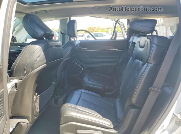 1C4RJKBG6M8110472 2021 JEEP GRAND White Vista interior trasera