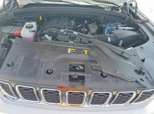 1C4RJKBG8S8761048 2025 JEEP GRAND White Вид підкапотного простору