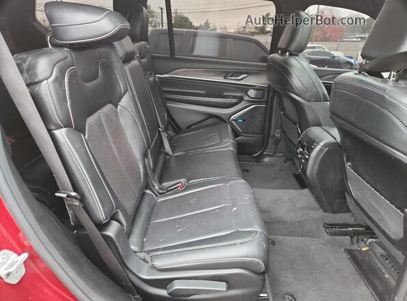 1C4RJKDGXM8130995 2021 JEEP GRAND Red Rear interior view