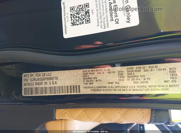 1C4RJKEG6P8880770 2023 JEEP GRAND CHEROKEE L Black Widok komory silnika