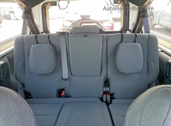 1C4RJXN63RW142539 2024 JEEP WRANGLER Blue Հետևի նստատեղերի տեսք