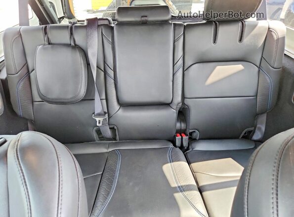 1C4RJXU68RW305557 2024 JEEP WRANGLER Белый Вид задних сидений