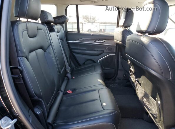 1C4RJYB60P8905760 2023 JEEP GRAND Black Widok wnętrza z tyłu