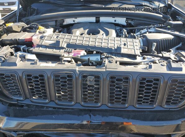 1C4RJYB60P8905760 2023 JEEP GRAND Black Widok komory silnika