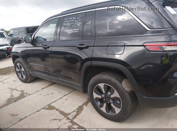 1C4RJYB63RC145355 2024 JEEP GRAND CHEROKEE 4XE Black 360 interior view