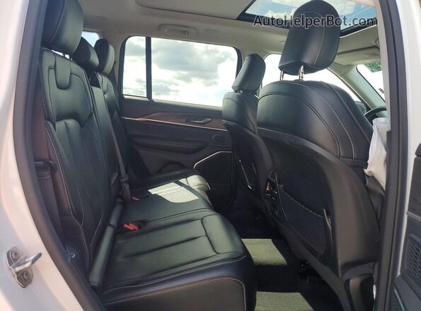 1C4RJYB63RC720358 2024 JEEP GRAND White Vista interior trasera