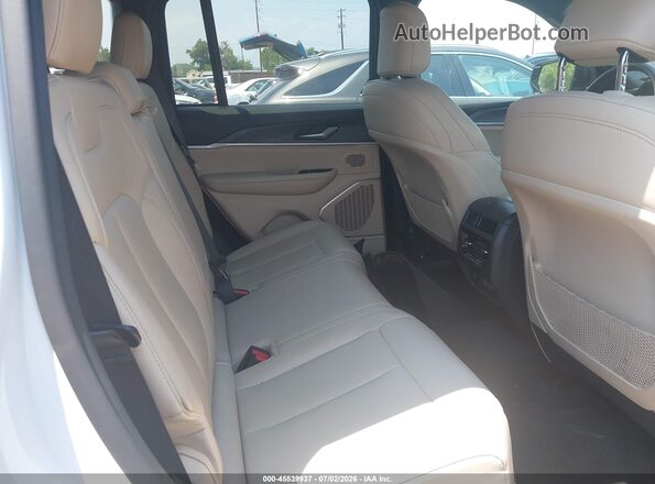1C4RJYB67RC710982 2024 JEEP GRAND CHEROKEE 4XE White VIN კოდის სტიკერის ხედი
