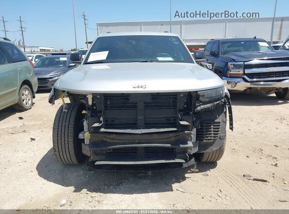 1C4RJYB68R8531983 2024 JEEP GRAND CHEROKEE 4XE Silver Vista interior trasera