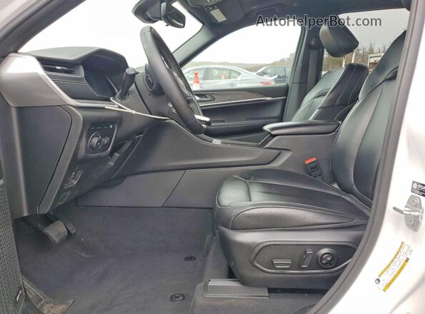 1C4RJYB68RC110911 2024 JEEP GRAND White Front interior view