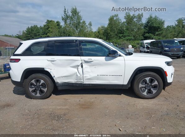 1C4RJYB6XPC665873 2023 JEEP GRAND CHEROKEE 4XE White Вид задньої частини салону