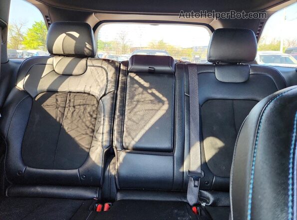 1C4RJYC63R8953660 2024 JEEP GRAND Black Widok tylnych siedzeń