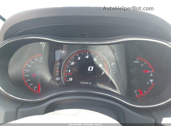 1C4SDJGJ3JC366634 2018 DODGE DURANGO Red Vista de los asientos traseros