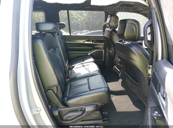 1C4SJSBP3RS131291 2024 JEEP WAGONEER L Silver VIN կոդի պիտակի տեսք